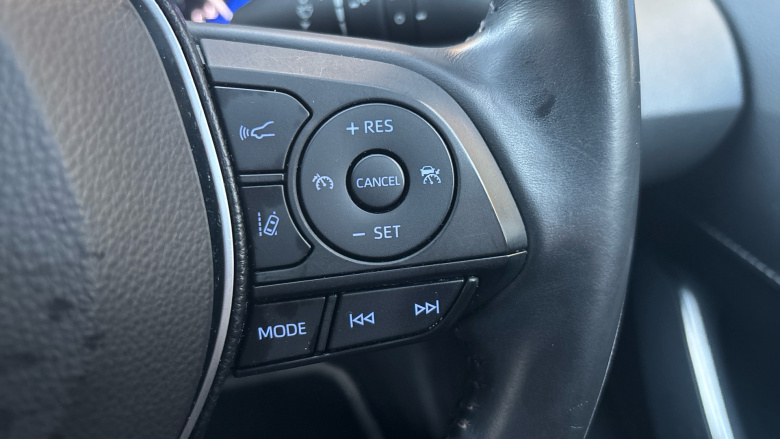 Toyota Corolla 1.8 VVT-i Hybrid Icon Tech 5dr CVT Hybrid Hatchback